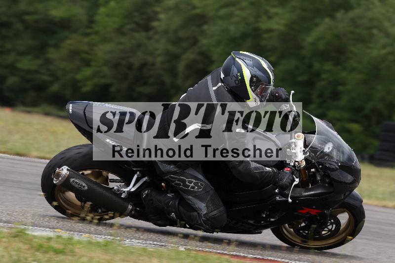 Archiv-2022/23 06.06.2022 PROMAX ADR/Gruppe rot/backside